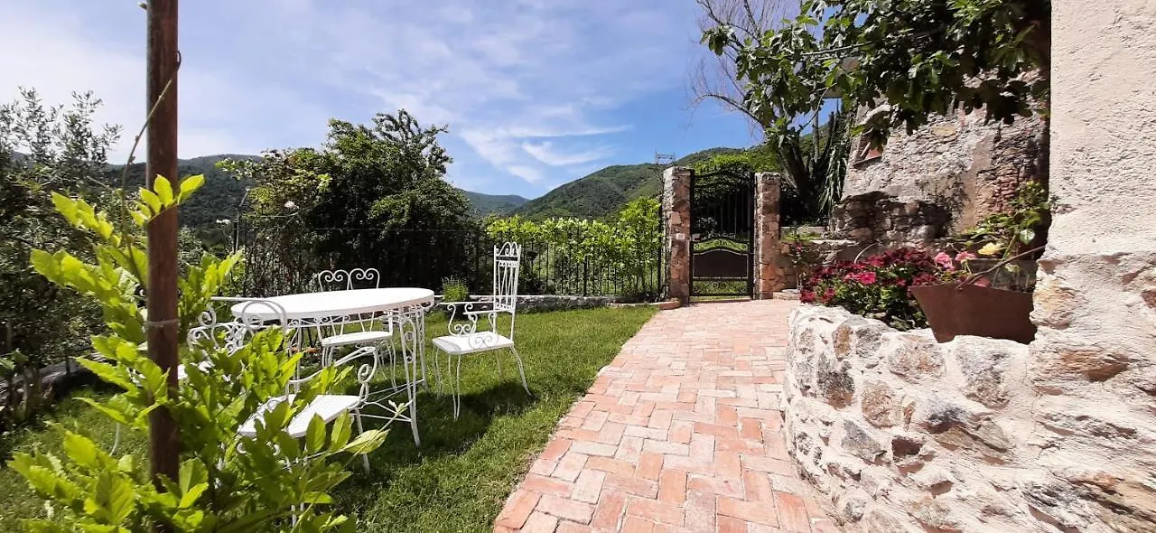 B&B L' Antica Macina Quiliano Bed & Breakfast