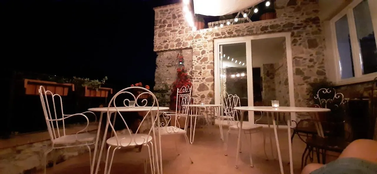 Bed & Breakfast B&B L' Antica Macina Quiliano Italy